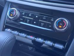 2024 Mahindra XUV700 AX7L