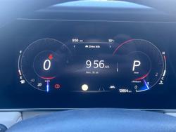 2024 Mahindra XUV700 AX7L