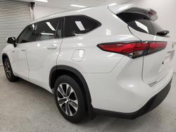 2022 Toyota Kluger GXL AXUH78R 4X4 On Demand Frosted White