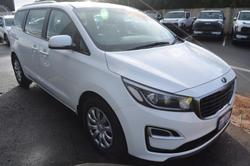 2018 Kia
Carnival S