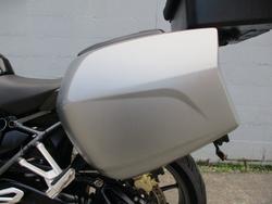 2016 BMW Motorrad R1200R GREY