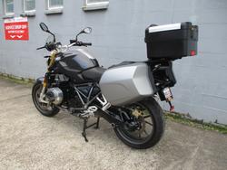 2016 BMW Motorrad R1200R GREY