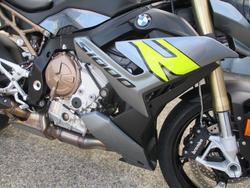 2024 BMW Motorrad S 1000 R BLUE