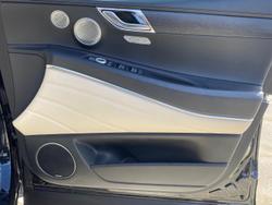 2022 Genesis
                GV80 3.5T AWD