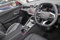 2025 MG ZS Essence Turbo ZS32 MY25 Diamond Red