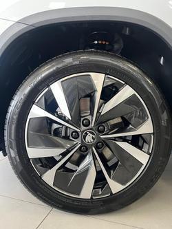 2025 SKODA
Karoq 110TSI Select