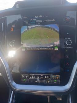 2023 Subaru
Outback AWD Touring