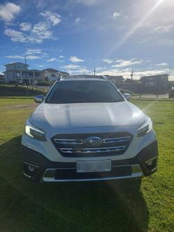 2023 Subaru
Outback AWD Touring