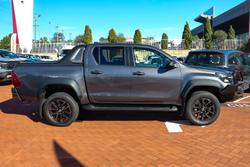 2023 Toyota
Hilux Rogue