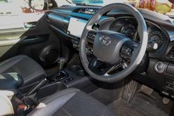 2023 Toyota
Hilux Rogue