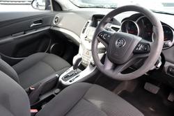 2014 Holden
                Cruze CD