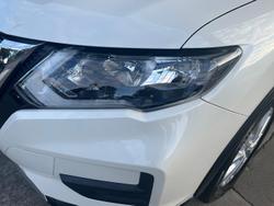 2020 Nissan
X-TRAIL ST