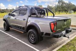2019 Nissan
                Navara N-TREK