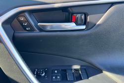2023 Toyota
RAV4 Cruiser