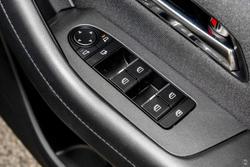 2025 Mazda CX-60 G40e Pure