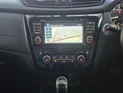 2020 Nissan
                X-TRAIL ST-L