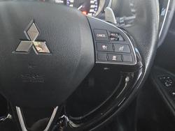 2019 Mitsubishi
Outlander LS