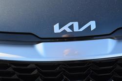 2024 Kia
Sportage S
