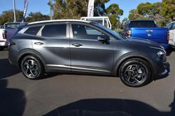 2024 Kia
Sportage S