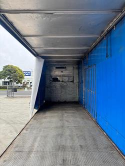2002 Krueger St3 22 Pallet Sd Refrigerated Curtain Sider