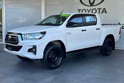 2020 Toyota
Hilux SR