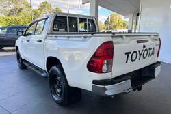 2020 Toyota
Hilux SR