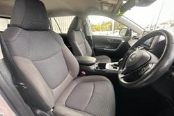 2021 Toyota
RAV4 GX