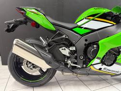 2025 Kawasaki NINJA ZX-10R Green