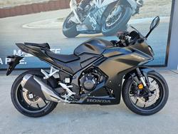 Honda CBR500RA (abs) Lams