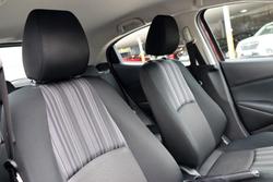 2017 Mazda
                2 Neo