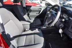 2016 Toyota
Corolla Ascent