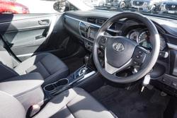 2016 Toyota
Corolla Ascent