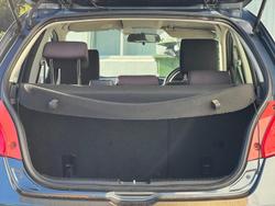 2010 Mazda
2 Neo