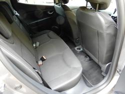 2015 Renault Clio Expression IV B98 Grey