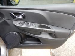 2015 Renault Clio Expression IV B98 Grey