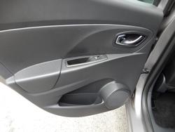 2015 Renault Clio Expression IV B98 Grey