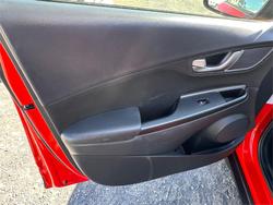2020 HYUNDAI
                KONA ACTIVE (FWD)