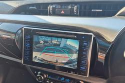 2019 Toyota
Hilux SR5