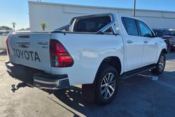 2019 Toyota
Hilux SR5