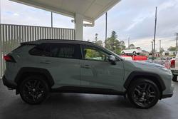 2024 Toyota
RAV4 Edge