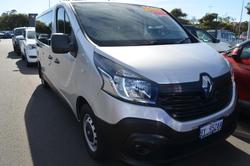 2017 Renault
Trafic Crew Lifestyle