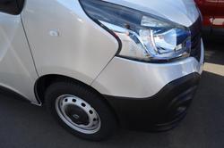 2017 Renault
Trafic Crew Lifestyle