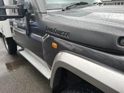 2012 Toyota
Landcruiser GXL