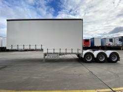 2025 Krueger 34P Drop Deck Mezzanine B Double White