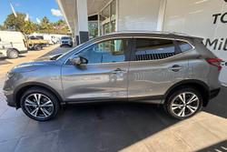 2019 Nissan
QASHQAI ST-L