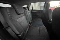 2023 Isuzu
MU-X LS-U