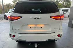 2023 Isuzu
MU-X LS-U