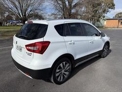 2021 Suzuki
S-Cross Turbo Prestige