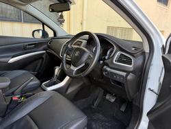 2021 Suzuki
S-Cross Turbo Prestige
