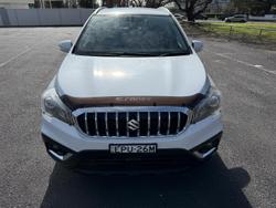 2021 Suzuki
S-Cross Turbo Prestige